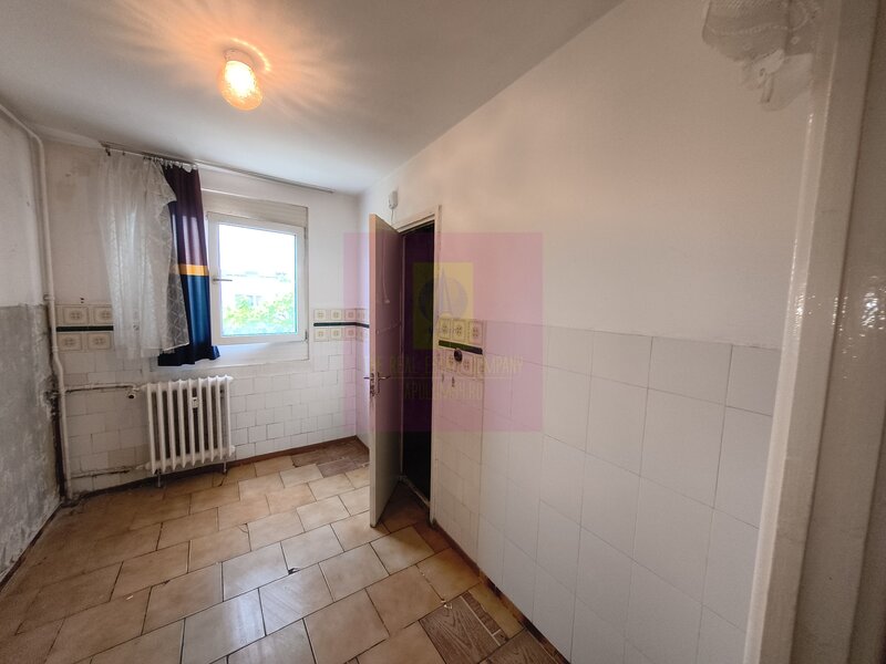 Drumul Taberei - Valea Ialomitei,  Apartament 3 camere in Bloc P+4